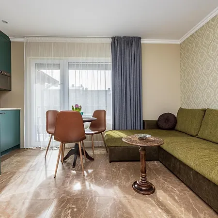 Sakura_inn * Palanga